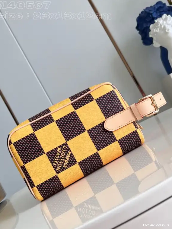 FS CHEAP KIT bag-23*13*12CM VUITTON LOCKER LOUIS DOPP 0626